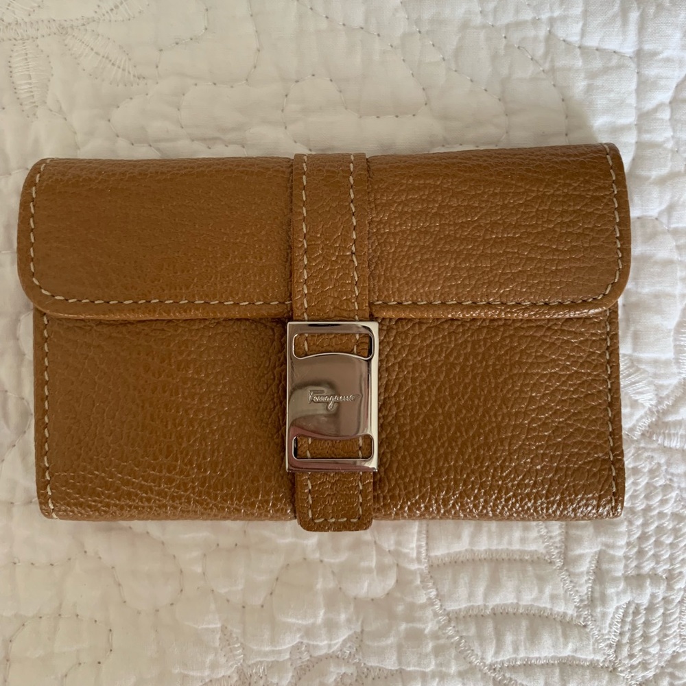 Salvatore Ferragamo Tan Leather Key Holder Chain